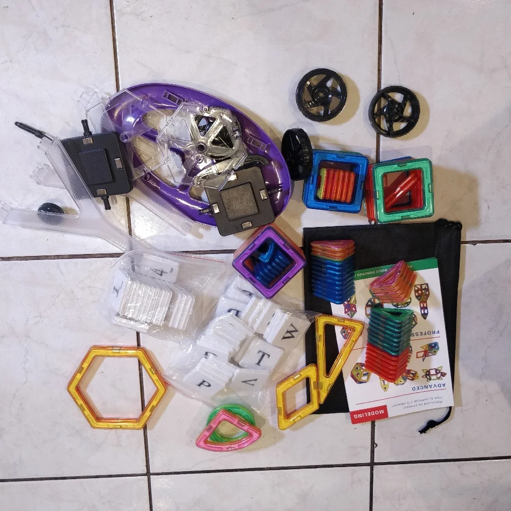 138 pcs magnetic building set